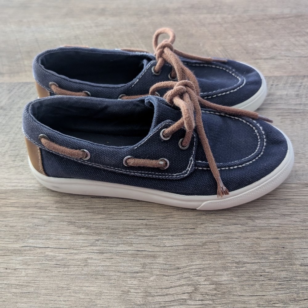 Cat & Jack Youth Boys' Collin Lace-Up Canvas Boat Shoes Navy Blue